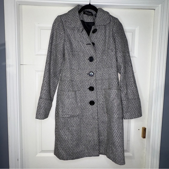 CoffeeShop Black and Gray Patterned Trench Coat - Picture 2 of 11